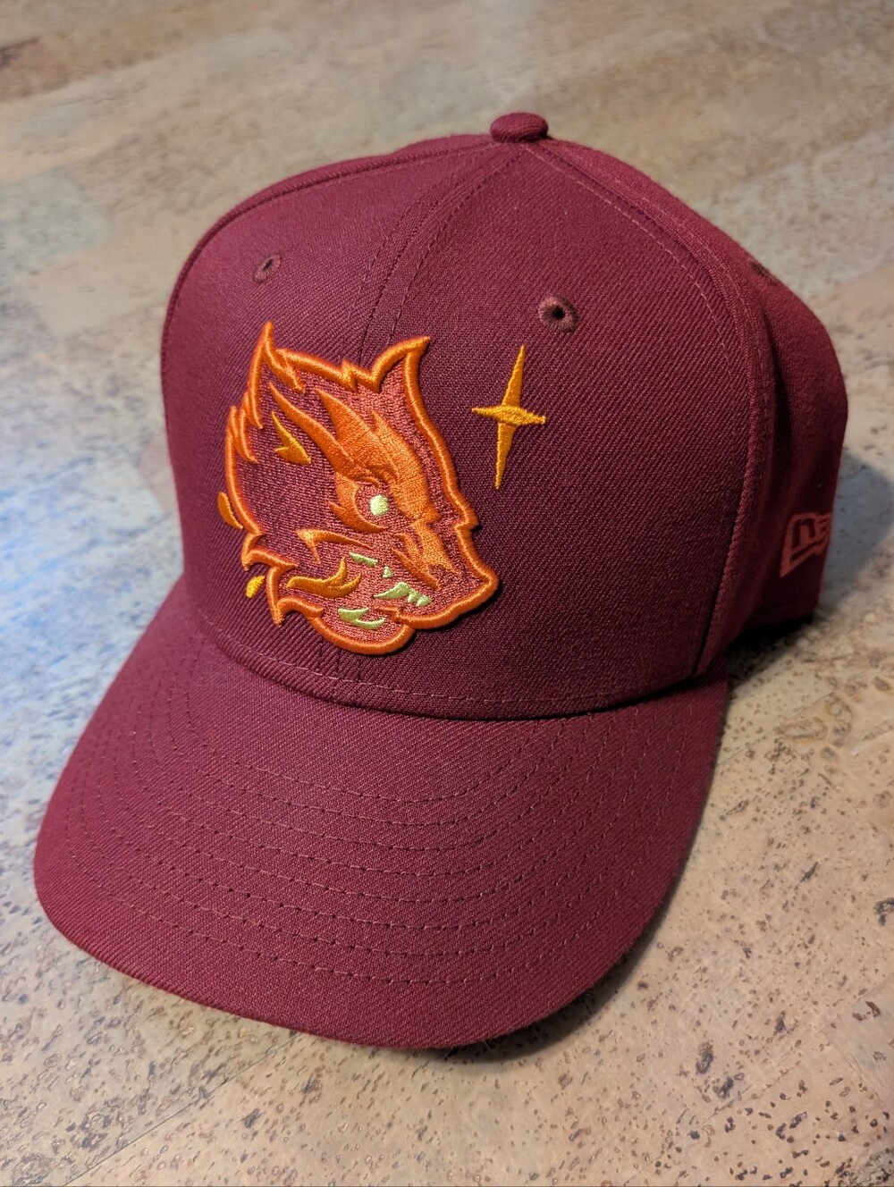 Noble North Fire Wolf New Era 59FIFTY 5950 Fitted Hat Cap 7 3/4